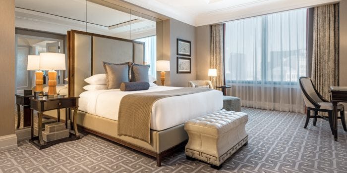 Palace Executive Suite | 1 King