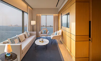 PREMIUM OCEAN KING SUITE