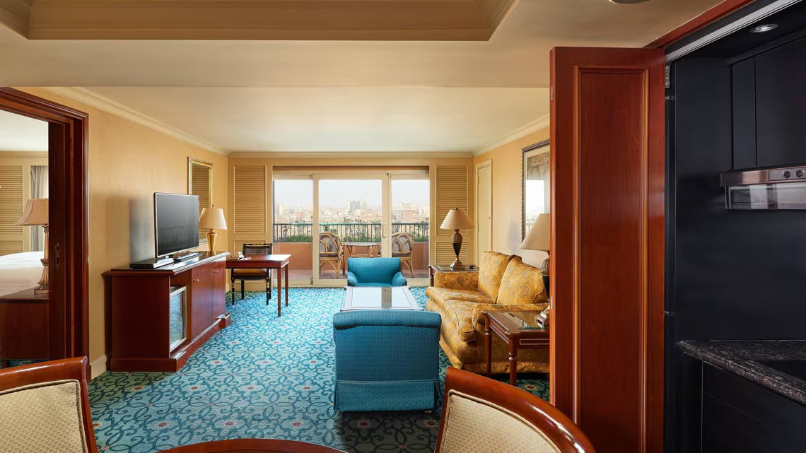 cairo-marriot-hotel-and-omar-khayyam-casion-egypt-diplomatic-01_1774