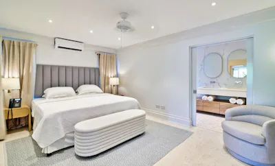 Superior Deluxe Suites