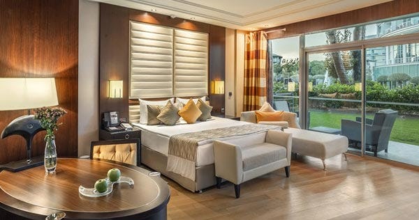 calista-luxury-resort-antalya-corner-suite-01_9413