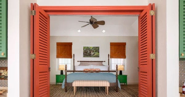 cambridge-beaches-resort-and-spa-one-bedroom-water-suite-01_7957