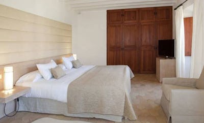 JUNIOR SUITE WITH TERRACE