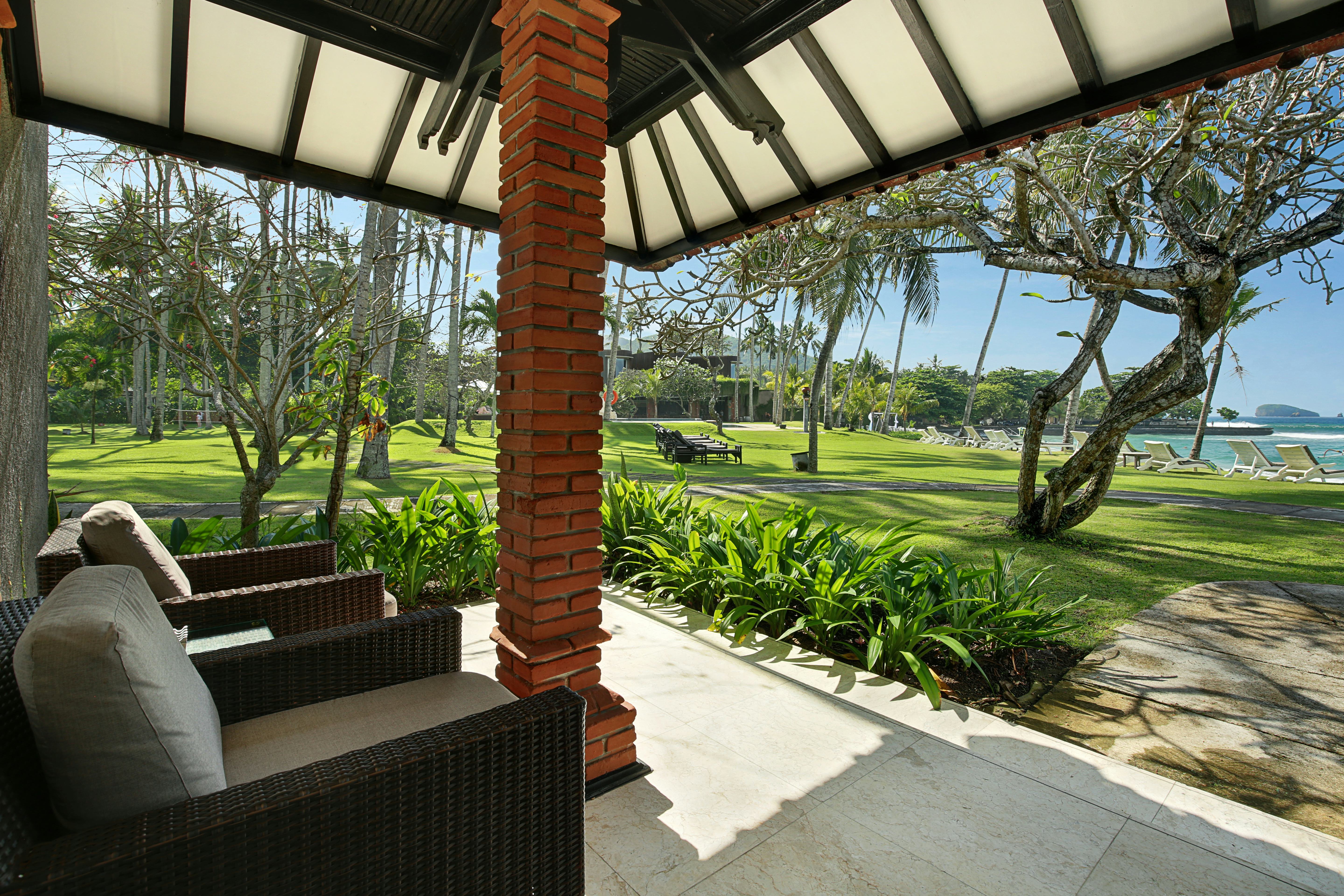 Deluxe Ocean Bungalow