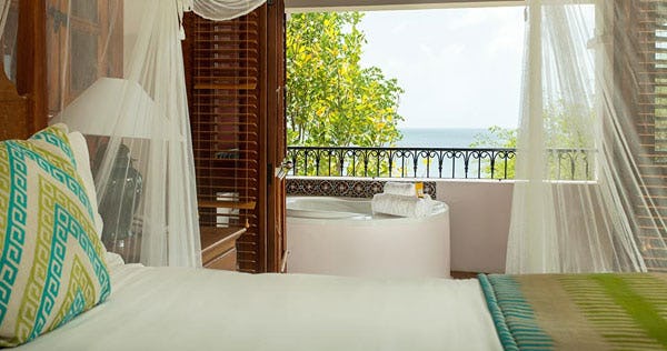 Oceanview Villa Suite With Jacuzzi