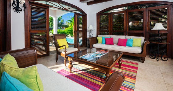 Oceanview Villa Suites With Pool