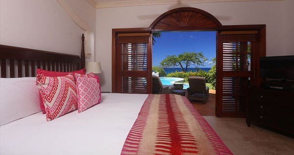 Oceanview Villa Suites With Pool