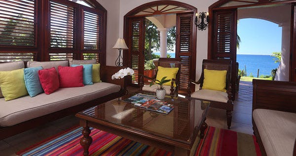 cap-maison-resort-and-spa-st-lucia-oceanview-villa-suite-with-pool-04_4825