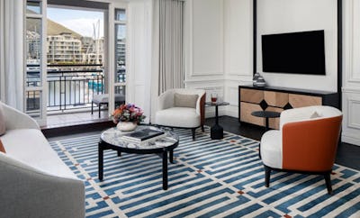 One Bedroom Signature Suite