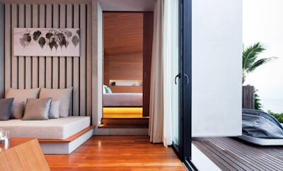 BEACHFRONT GRAND POOL VILLA