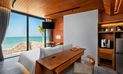 BEACHFRONT POOL VILLA