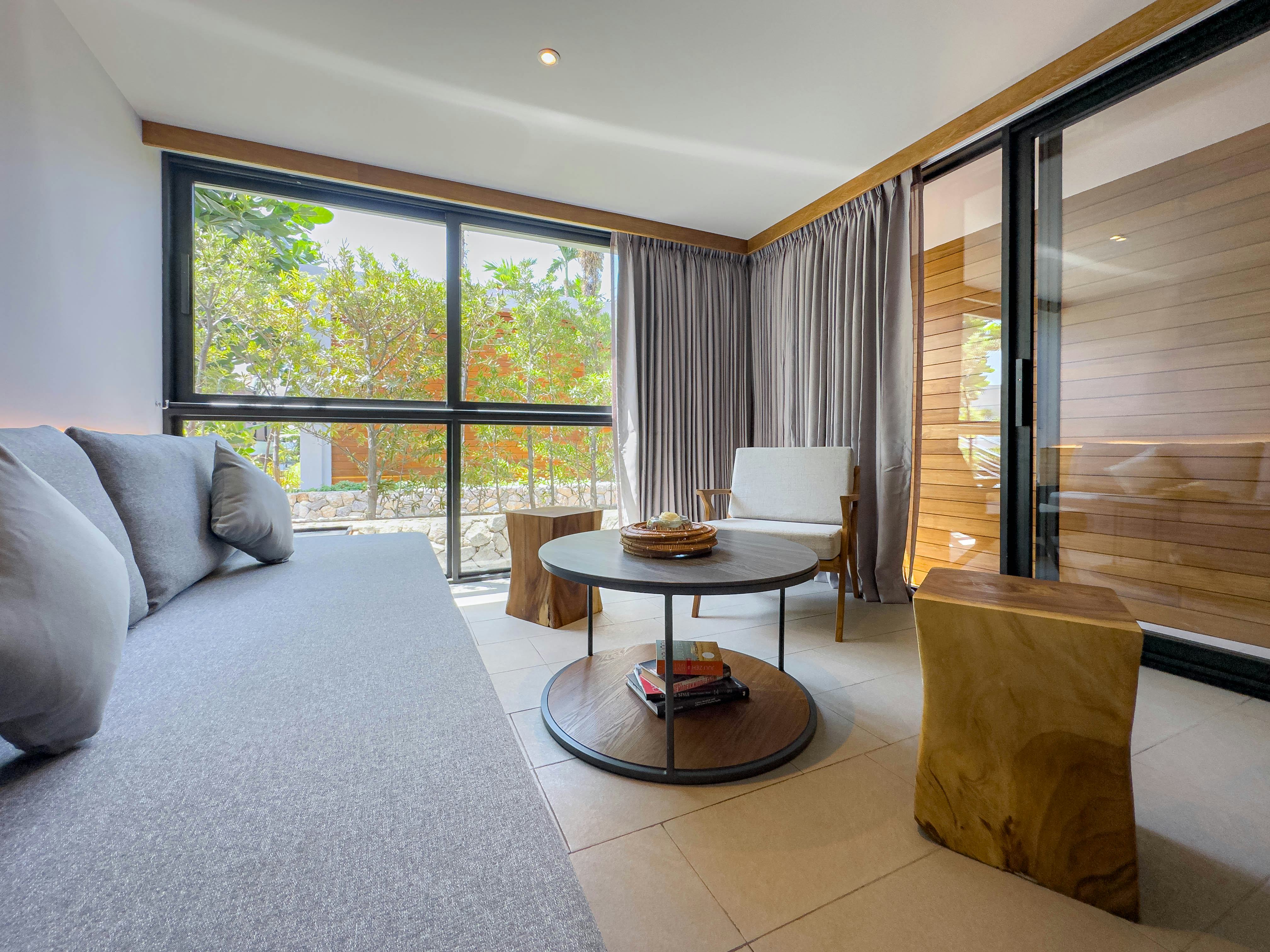 casa-de-la-flora-khao-lak-duplex-2-bedroom-02_5242