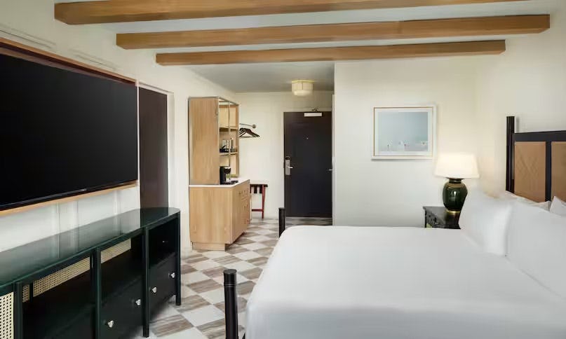 Ocean View with Lanai - King