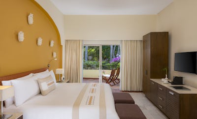 2-BEDROOM AMBASSADOR SUITE