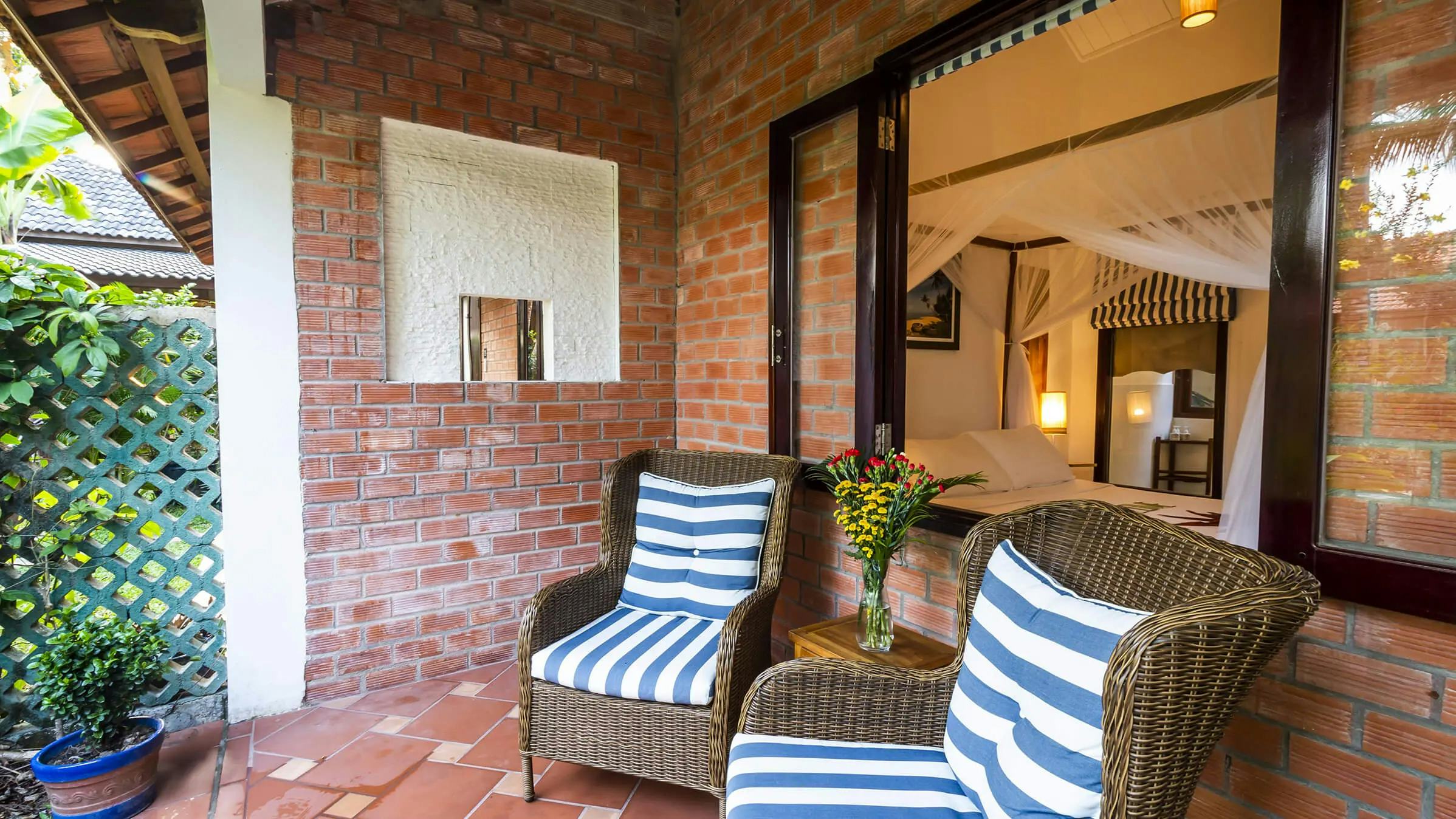 cassia-cottage-resort-and-spa-garden-cottage-02_10520