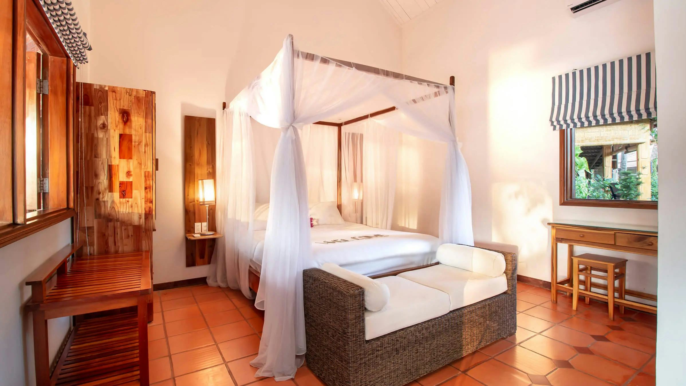 cassia-cottage-resort-and-spa-standard-seaview-01_10520