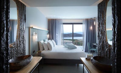 Duplex Two Bedroom Suite with Private Pool - Sea View