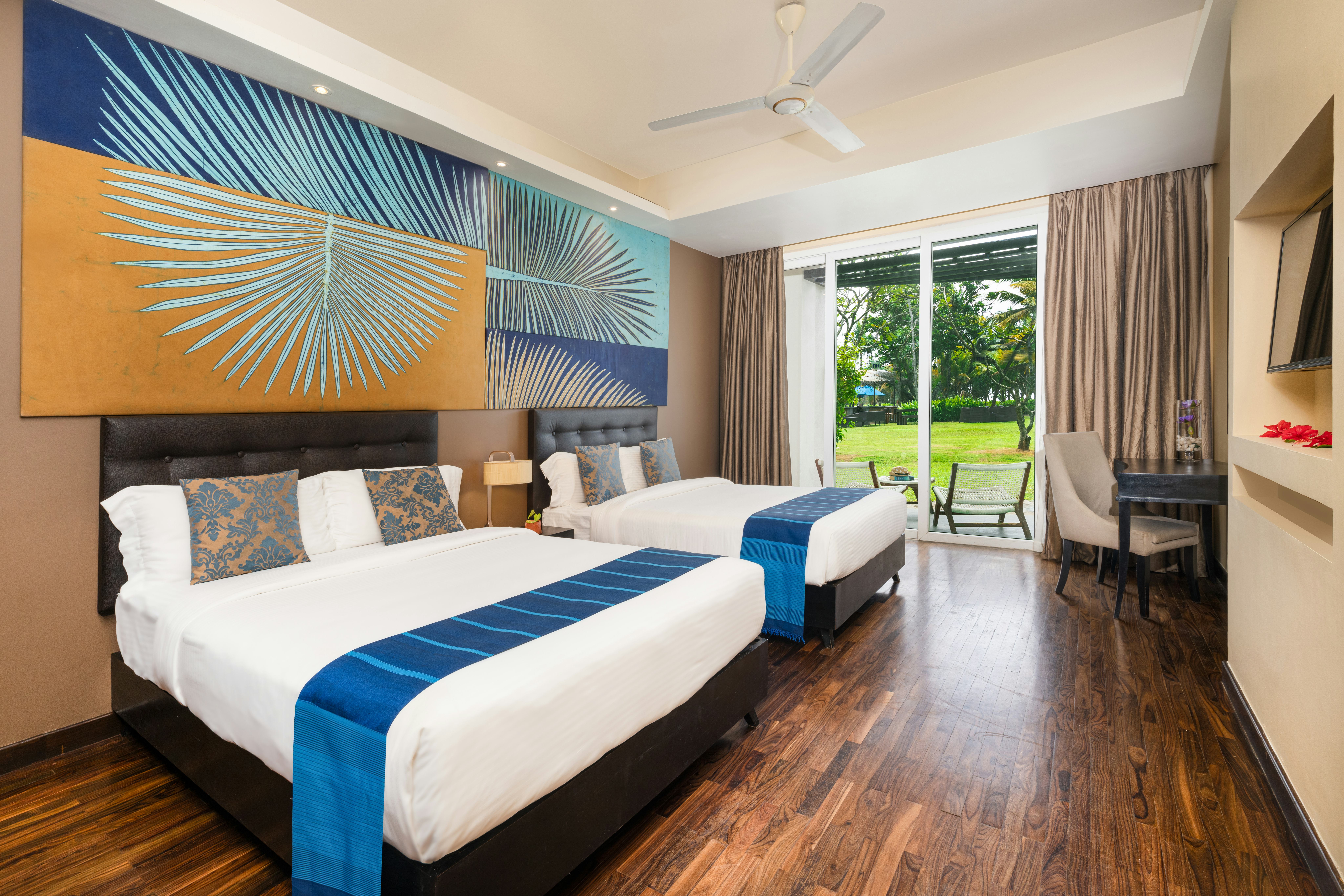 SUPERIOR GARDEN VIEW ROOM