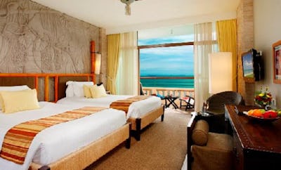 Deluxe Ocean View Family