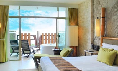 Deluxe Spa Ocean View