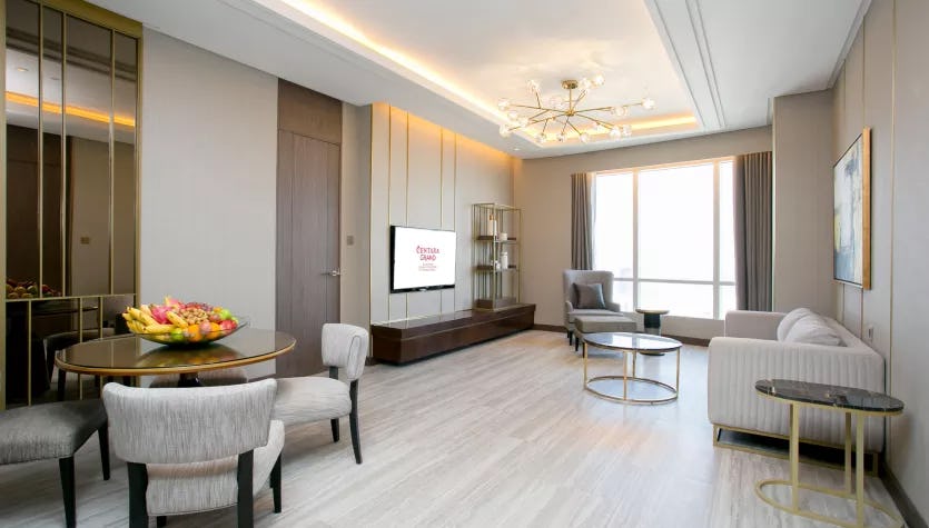 centara-grand-central-world-bangkok-executive-suite-01_56