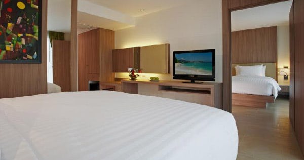 centara-pattaya-hotel-residence-two-bedroom-02_3934