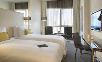 Centro Room – Twin Beds