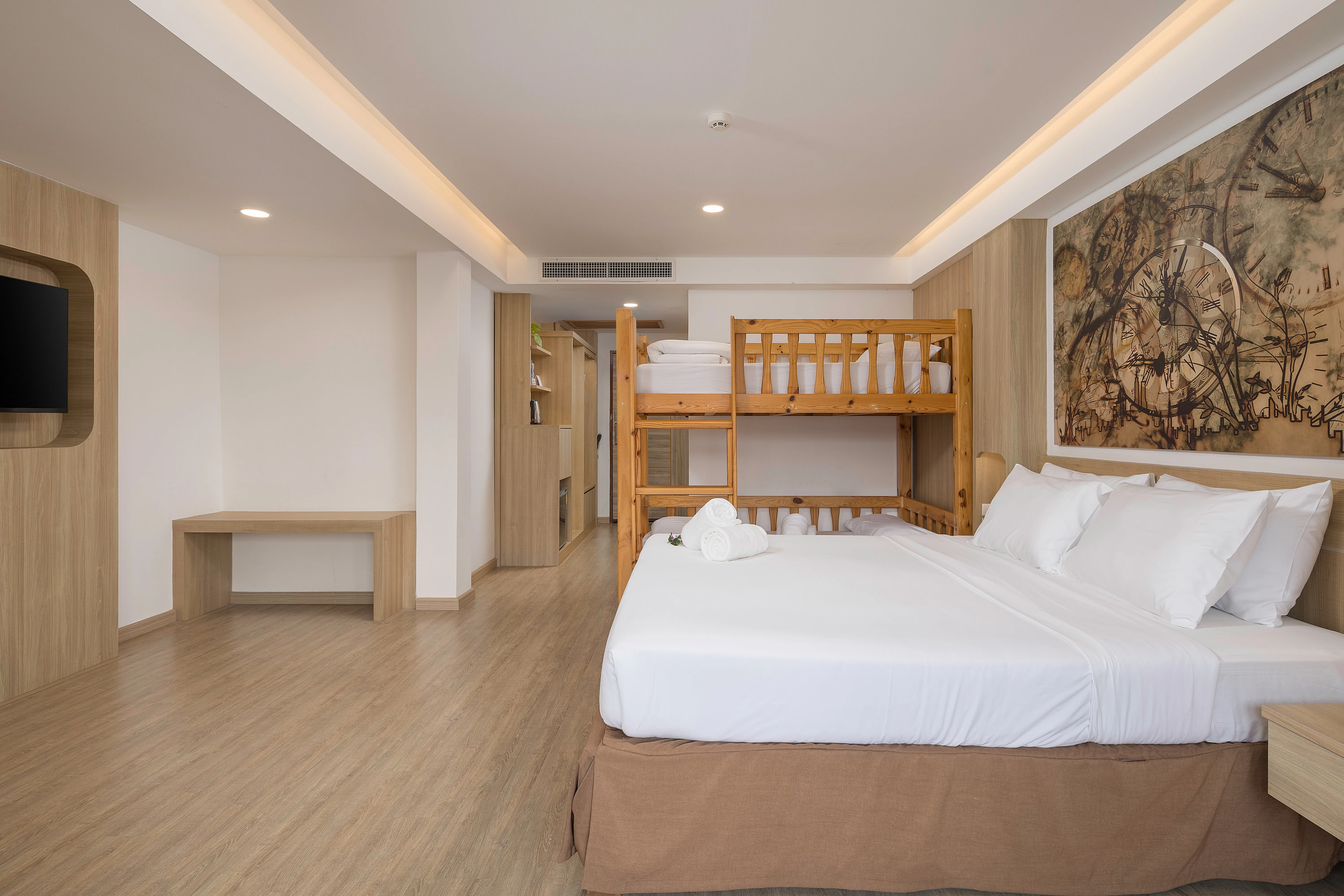 chaba-cabana-beach-resort-koh-samui-family-room-01_328