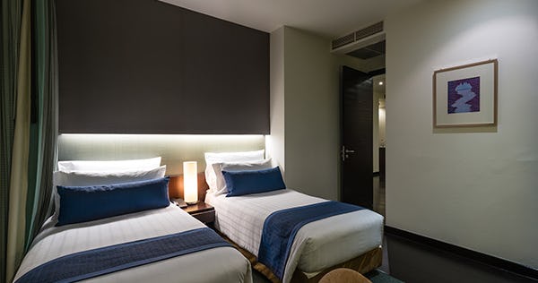 chatrium-hotel-riverside-bangkok-grand-two-bedroom-suite-02_2991
