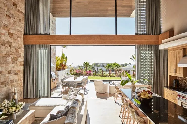 Four Bedroom Loft Villa with Pool