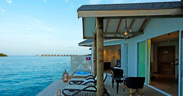cinnamon-dhonveli-maldives-overwater-suite-01_129