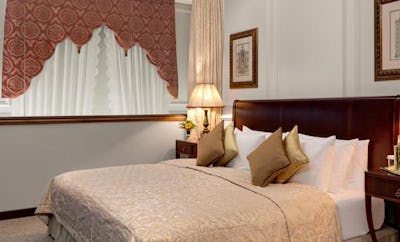 Three Bedroom Corner Palace Suite