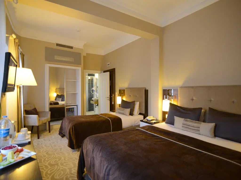 city-center-hotel-istanbul-triple-room_5487