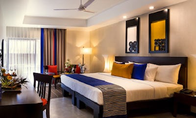 Superior Poolside Terrace