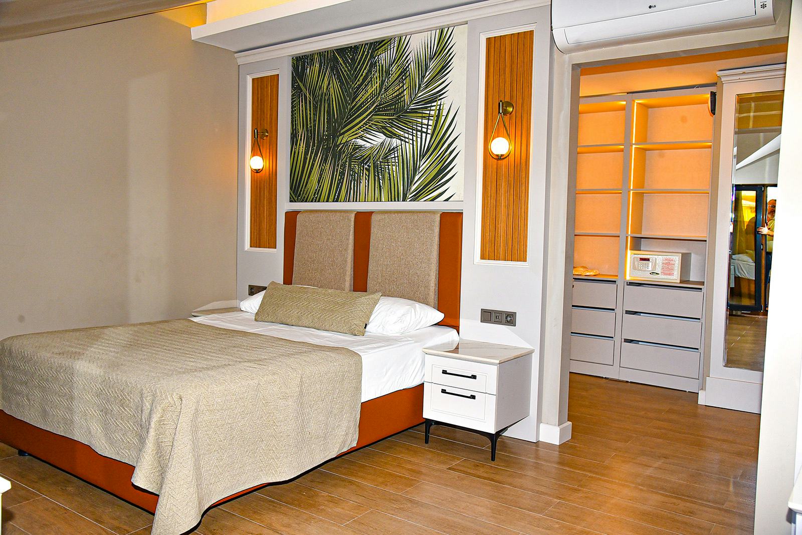 Comfort Roof Room Std Main Building (Land View) Single&Dbl Room Only