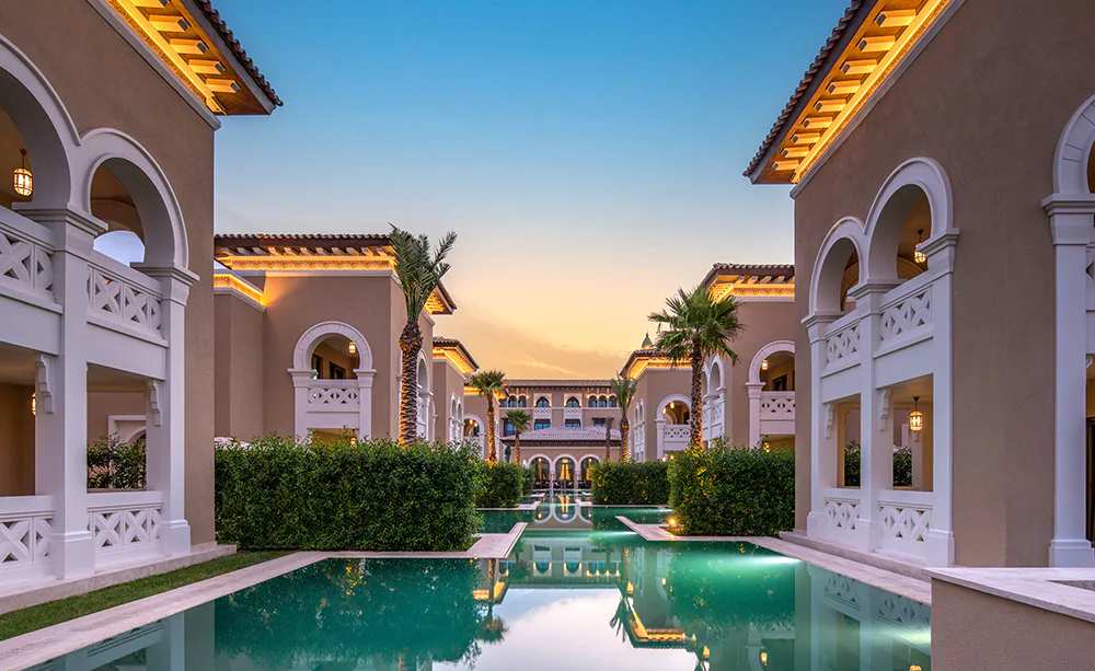 club-prive-by-rixos-saadiyat-island-abu-dhabi-club-villa-01_13734