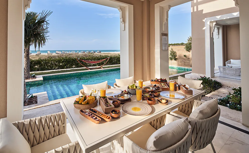 club-prive-by-rixos-saadiyat-island-abu-dhabi-villa-prive-03_13734