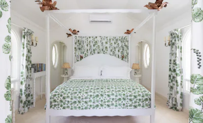 Mile & A Quarter Suite