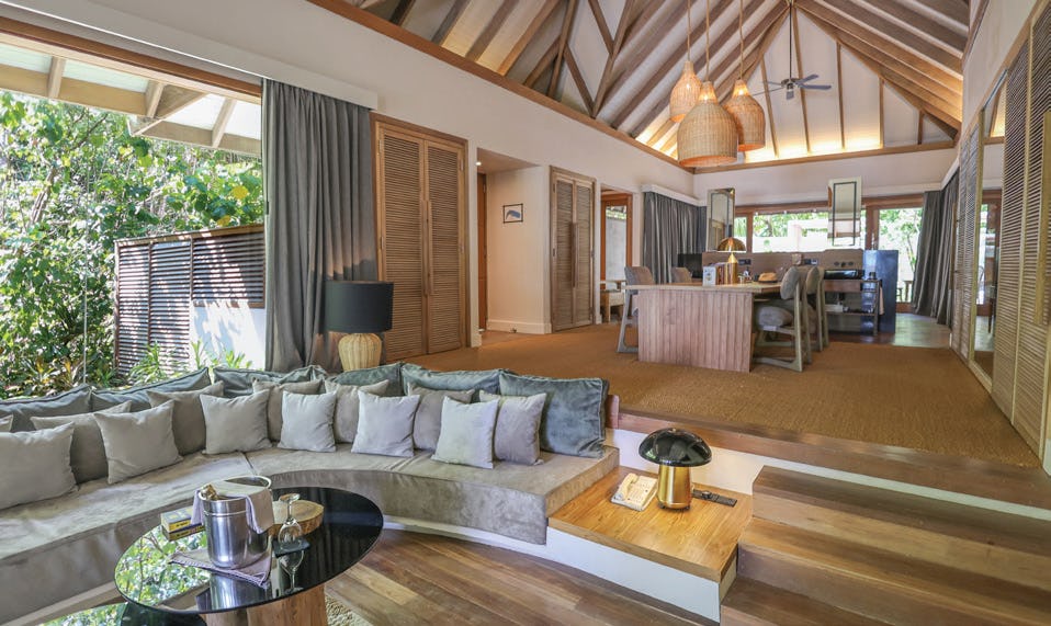 Grand Premier Beach Villa with Pool