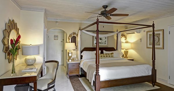 Pool Garden View Room