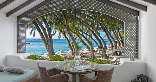 colony-club-by-elegant-hotels-luxury-ocean-view-room-02_2515