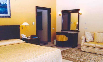 2 Bedrooms Royal Suites