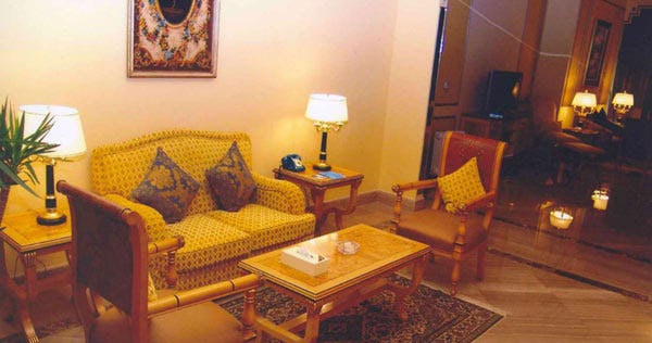 concorde-el-salam-hotel-sharm-el-sheikh-egypt-3-bedroom-royal-suite-01_2008