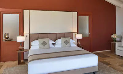 KING PRESIDENTIAL SUITE SEA VIEW SHARDANA