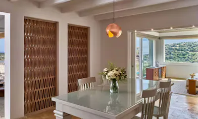 KING PRESIDENTIAL SUITE SEA VIEW SHARDANA