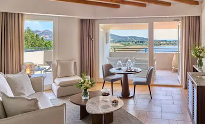 KING SUITE WITH SEA VIEW