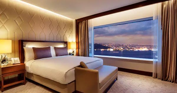 conrad-istanbul-bosphorus-bosphorus-suite-with-balcony-01_9396