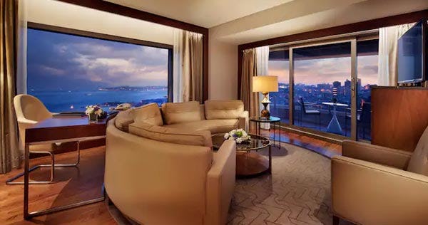 conrad-istanbul-bosphorus-bosphorus-suite-with-balcony-02_9396