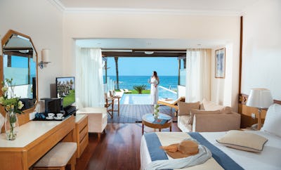 Junior Suite with Private Pool