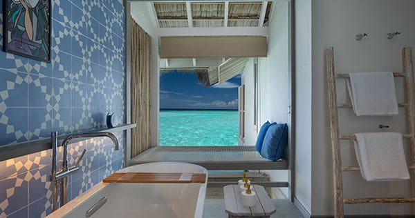 cora-cora-maldives-lagoon-pool-villa-03_11147